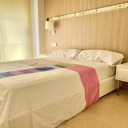 Apartment Modern In - 50 M² + Pool Salou